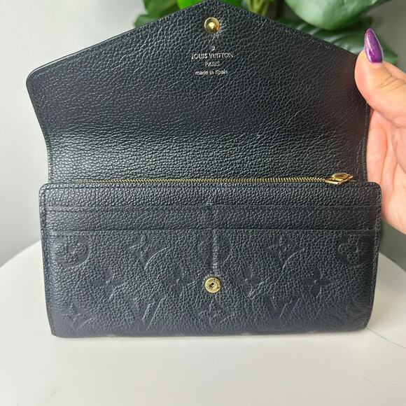 💎✨Authentic Louis Vuitton Sarah Wallet Black Monogram Empreinte Leather - Picture 2 of 14